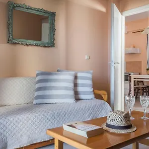 Anthi's Beach Apartment